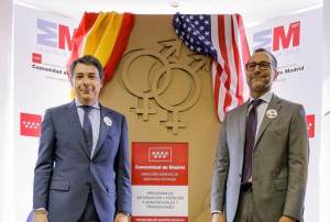 El Presidente de la Comunidad de Madrid Ignacio González y el Embajador de EEUU en España Jaime Costos.